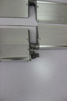 ব্লু 210cm 44cm অ্যাম্বুলেন্স কলাপসিবল স্কুপ স্ট্রেচার সহ স্ট্র্যাপ ম্যানুয়ালি পরিচালিত